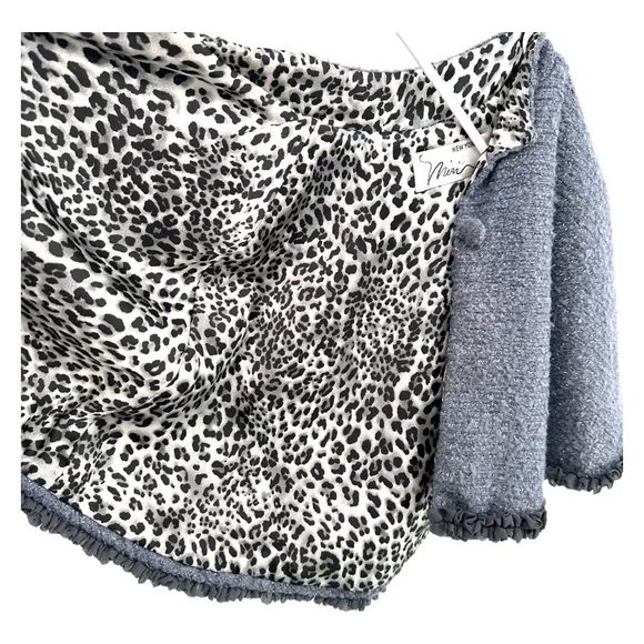 Women’s Gray Cape Leopard Print Lining - Picture 5 of 5